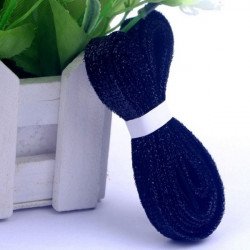 Блестящие черные шнурки