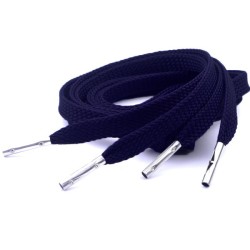Плоские темно-синие шнурки с металлическими наконечниками